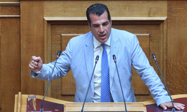 Πλεύρης: Ορθά διεγράφη ο Σαλμάς, συμπεριφερόταν σαν βουλευτής αντιπολίτευσης