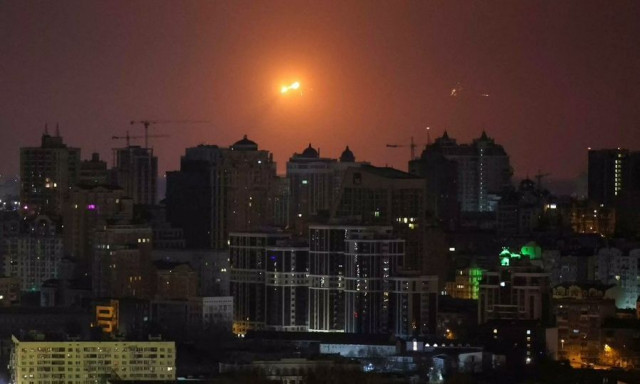 Ουκρανία: Εκρήξεις στο Κίεβο από αεροδρομικές επιδρομές