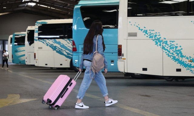 Κλειδωμένοι σε μπαγκαζιέρες λεωφορείων: Επιβάτες ΚΤΕΛ ξεσπούν και καταγγέλλουν