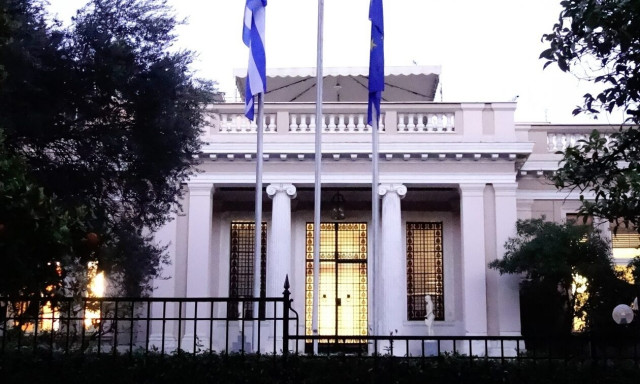 Μετά τον ανασχηματισμό, 5 εκατ. Έλληνες θα λάβουν ερωτηματολόγιο για την αξιολόγηση του κράτους