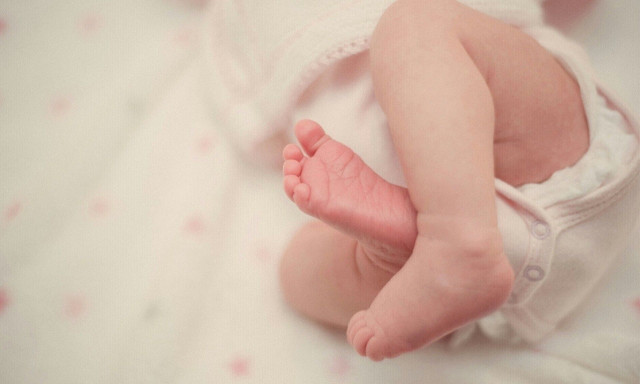 Ιταλία: 22χρονη σκότωσε και έθαψε σε χωράφι το νεογέννητο μωρό της