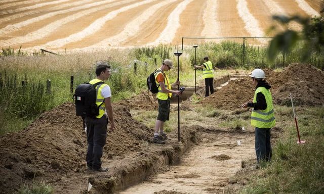 Μάχη του Βατερλώ: Αρχαιολόγοι ανακάλυψαν τάφρο γεμάτη λείψανα στο πεδίο μάχης