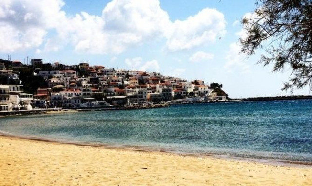 Άνδρος: Ο νέος ανεξερεύνητος παράδεισος της Μεσογείου σύμφωνα με γερμανικά Μέσα