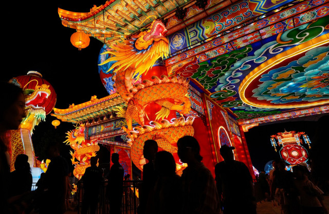 Μεγαλοεπενδυτές ποντάρουν δυνατά στην Κίνα - Τα στοιχήματα και οι Αμερικανοί που δεν πείθονται