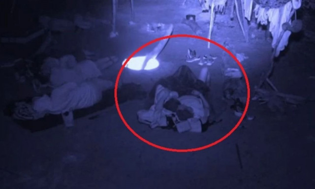 Survivor: Αυτό είναι το πρώτο ζευγάρι του παιχνιδιού - Έφυγαν αργά το βράδυ μαζί από την καλύβα