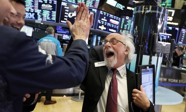 Πάρτι στην Wall Street - Νέο ρεκόρ για τον S&P 500