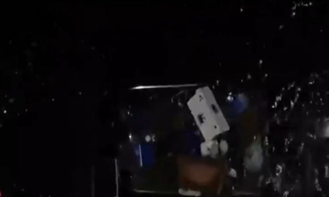 Πάρος: Βυθίστηκε ταχύπλοο με έξι επιβάτες - Βίντεο με την δραματική διάσωση