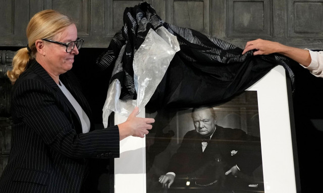 Η κλεμμένη φωτογραφία του Τσόρτσιλ επιστρέφει «σπίτι» της