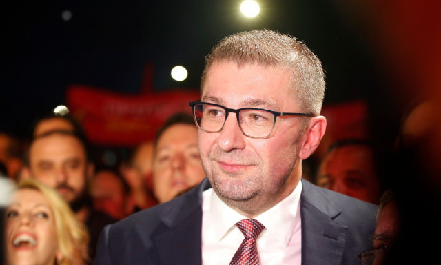 Με «τούρκικα κόλπα» ο Σκοπιανός πρωθυπουργός επιτίθεται σε Ελλάδα και Βουλγαρία