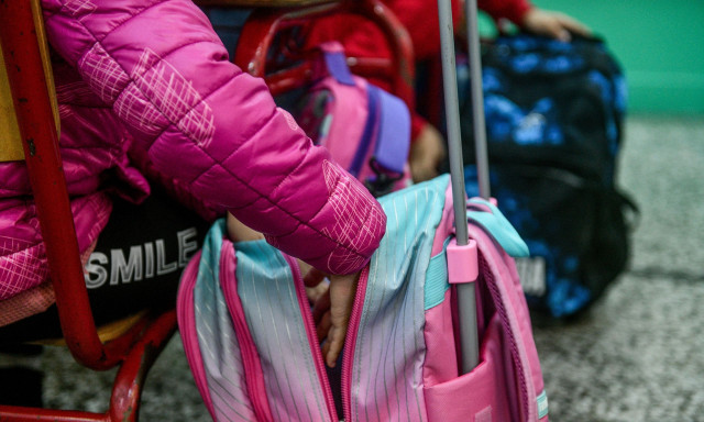 Φρίκη στη Θεσσαλονίκη: Καθηγητής πληροφορικής έστελνε ερωτικά μηνύματα σε 11χρονη μαθήτρια του