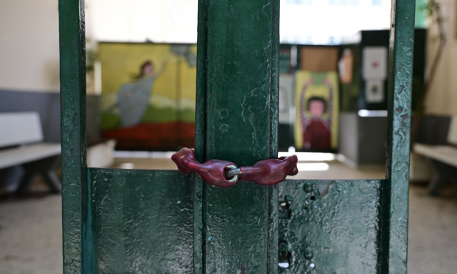 Αγρίνιο: Έκλεισε νηπιαγωγείο γιατί βρέθηκαν… τσιμπούρια