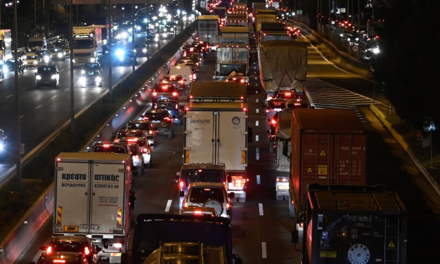 Τροχαίο με έναν νεκρό στον Κηφισό - Έχασε τον έλεγχο του αυτοκινήτου και προσέκρουσε στις μπάρες