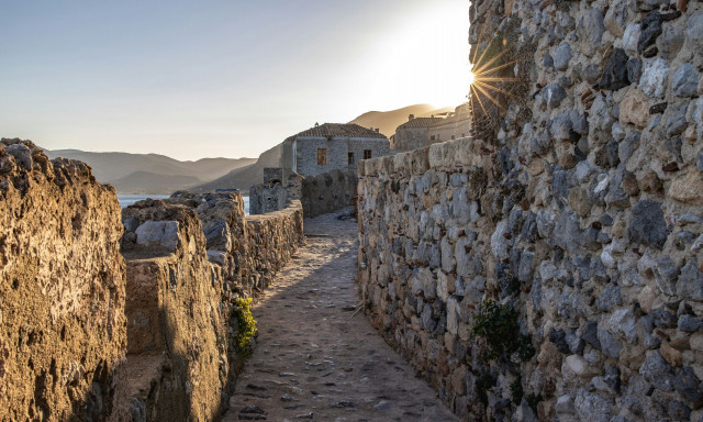 Αυτοί είναι οι έξι φθινοπωρινοί προορισμοί για διακοπές στην Ελλάδα
