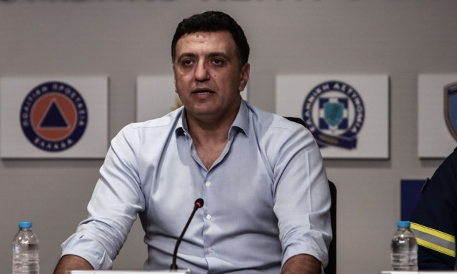 Κικίλιας για εποχικούς πυροσβέστες: Θα προκηρυχθεί νέος διαγωνισμός για την επόμενη πενταετία