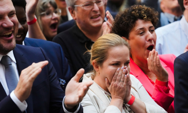 Γερμανία: Αμφίρροπη η μάχη στο Βρανδεμβούργο - Στη 1,5 μονάδα η διαφορά του SPD από την AfD