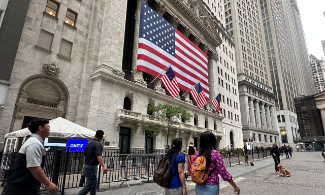 ΗΠΑ: Η Fed μειώνει τα επιτόκια κατά 25 μονάδες, για πρώτη φορά το 2025, μετά και την πίεση Τραμπ