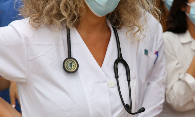 Δωρεάν παιδιατρική κάλυψη σε 530.000 παιδιά και κίνητρα σε παθολόγους - Το σχέδιο νόμου για την ΠΦΥ