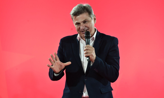 ΣΥΡΙΖΑ – Φαραντούρης: «Σκέφτομαι σοβαρά να θέσω υποψηφιότητα για την ηγεσία»