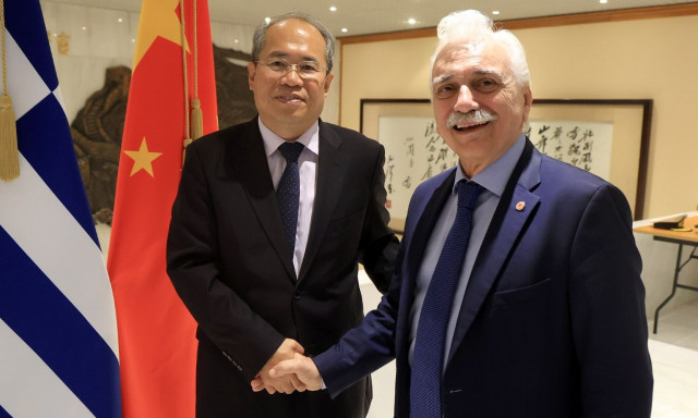 Ο Πρόεδρος του ΕΕΣ στην δεξίωση για τα 75 χρόνια της Λαϊκής Δημοκρατίας της Κίνας