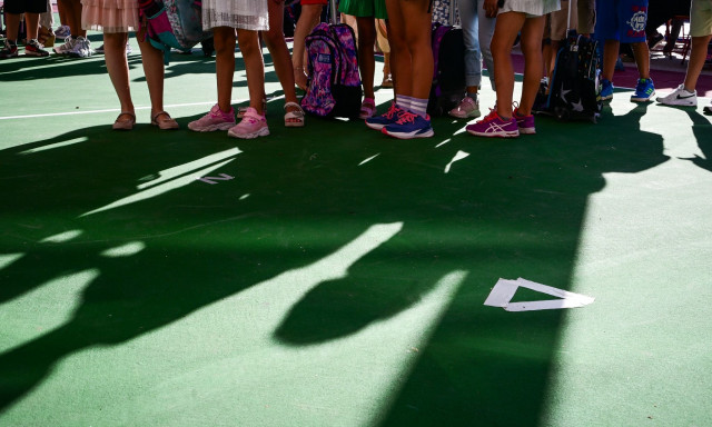 Προσαγωγή μαθήτριας στο Αλιβέρι: Μετά από κινητοποιήση για τις συγχωνεύσεις