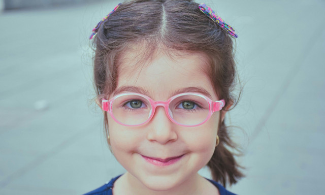 Ένα στα τρία παιδιά έχει μυωπία - Υπερτριπλασιασμός των περιστατικών από το 1990