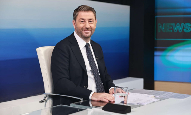 Ανδρουλάκης για Γεωργιάδη: «Ειδική περίπτωση ενός γραβατωμένου ακραίου λαϊκιστή»