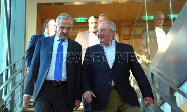 Νέα κοινή εμφάνιση Καραμανλή και Σαμαρά βάζει «φωτιά» στις συζητήσεις στο εσωτερικό της ΝΔ