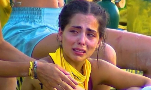 Survivor: Τα κλάματα έβαλε η Μαρία για τον τραυματισμό του Νίνο