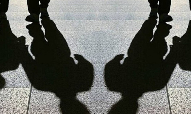 Σοκαριστική μαρτυρία ανηλίκου για την αιματηρή συμπλοκή στη Γλυφάδα: «Είδα έναν με ματωμένο κεφάλι»