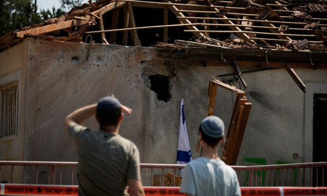 Λίβανος: 15 οι νεκροί από τα ισραηλινά χτυπήματα, μετά την εκτόξευση πυραύλου από τη Χεζμπολάχ