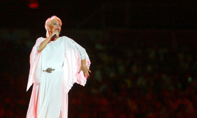 Στέλλα Κονιτοπούλου: Η Μαρινέλλα μιλούσε στα καμαρίνια μετά την κατάρρευσή της