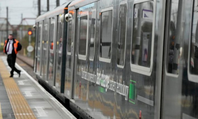 Ιταλία: 21χρονος μαχαίρωσε ελεγκτή τρένου