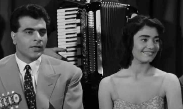 Μαρινέλλα: Σπάνια φωτογραφία από τον γάμο της με τον Στέλιο Καζαντζίδη