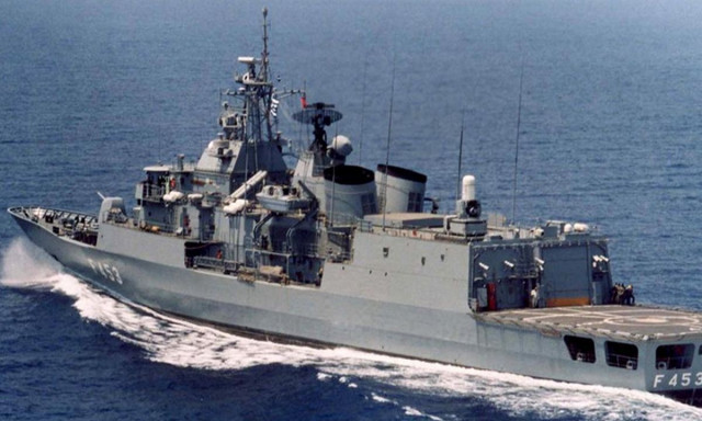Η Φρεγάτα «Σπέτσαι» αναχωρεί για την Ερυθρά Θάλασσα - Στη Σαλαμίνα ο Δένδιας