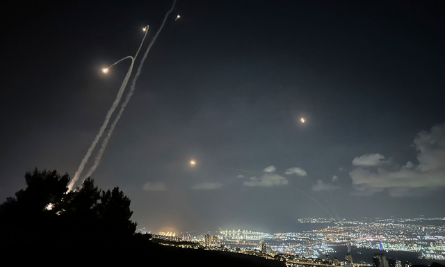 Λίβανος: Τουλάχιστον 92 νεκροί και 153 τραυματίες την Πέμπτη από τους βομβαρδισμούς του Ισραήλ