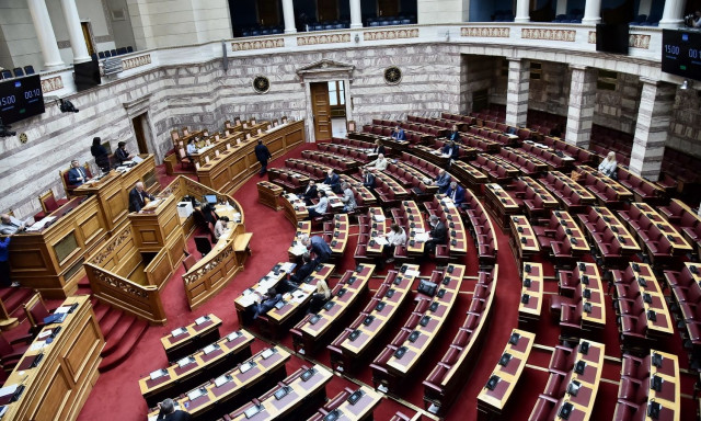 Βουλή: Εγκρίθηκε η τροπολογία για την ηλεκτρική διασύνδεση Ελλάδας και Κύπρου