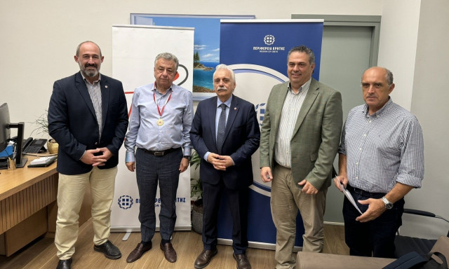 Ο Ελληνικός Ερυθρός Σταυρός συνήψε μνημόνιο συνεργασίας με τη Περιφέρεια Κρήτης