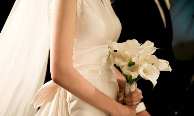 Παιανία: «Αναγνώρισε το σφάλμα της και εξομολογήθηκε» - Όσα λέει ο ιερέας που διέκοψε γάμο