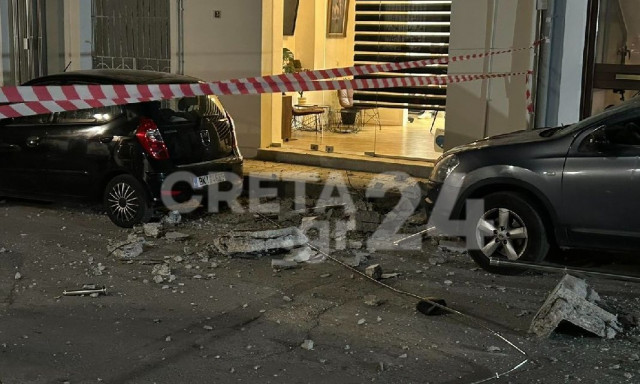 Κατέρρευσε τμήμα μπαλκονιού στο Ηράκλειο - Φωτογραφίες με τις ζημιές που προκλήθηκαν