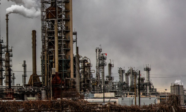 Κλιματική αλλαγή: Η αύξηση των καυσώνων συνδέεται με την παραγωγή ορυκτών καυσίμων και τσιμέντου