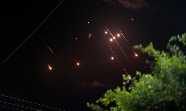 Ισραηλινός στρατός: Ο ισραηλινός στρατός λέει ότι θα απαντήσει δυναμικά απόψε