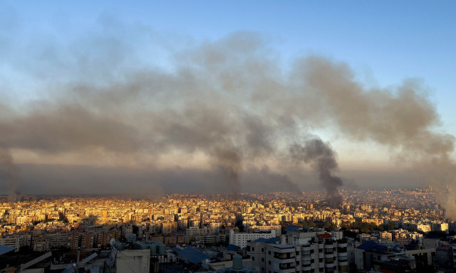 Σειρήνες προειδοποίησης εισερχόμενων πυραύλων ηχούν σε ολόκληρο το κεντρικό Ισραήλ