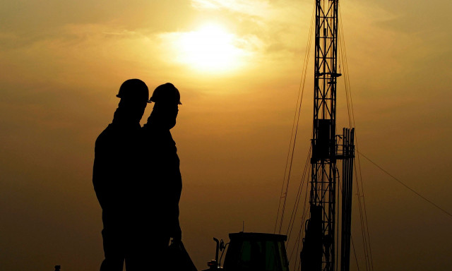 Σε υψηλό 5μηνου το πετρέλαιο - Προειδοποιήσεις από τη Goldman Sachs για τον ενεργειακό εφοδιασμό