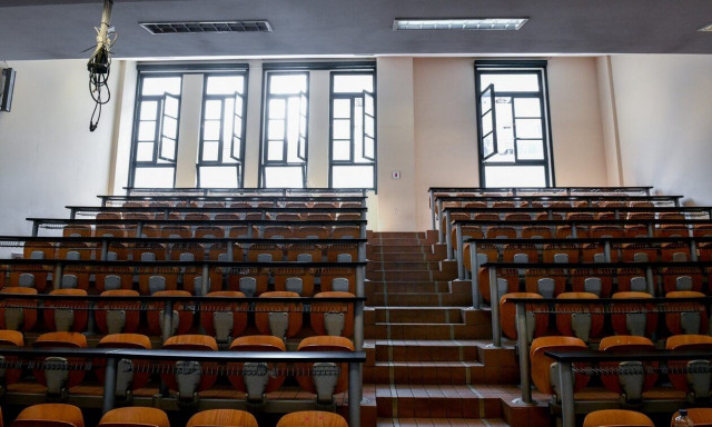 Έκτακτη σύνοδος Πρυτάνεων παρουσία Πιερρακάκη - Ανακοινώθηκαν 1.000 νέοι διορισμοί για τα ΑΕΙ