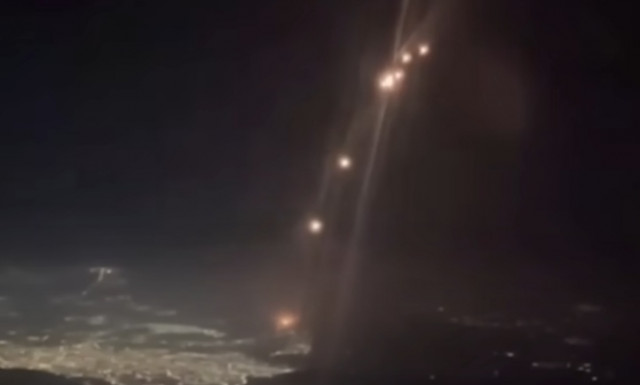 Ιράν: Η στιγμή της εντολής για την πυραυλική επίθεση κατά του Ισραήλ – Δείτε βίντεο