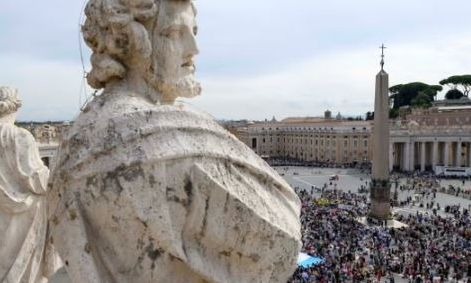 «Ρωμαίος και Ιουλιέτα»: Η Τράπεζα του Βατικανού απέλυσε ζευγάρι που παραβίασε την απαγόρευση γάμου