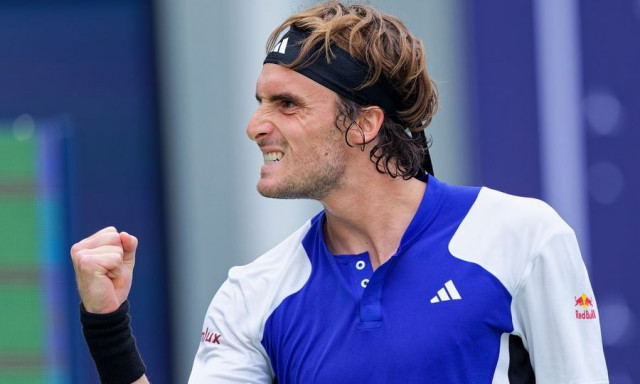 Στέφανος Τσιτσιπάς: Με το… δεξί στο Shanghai Masters κι επιστροφή στις νίκες