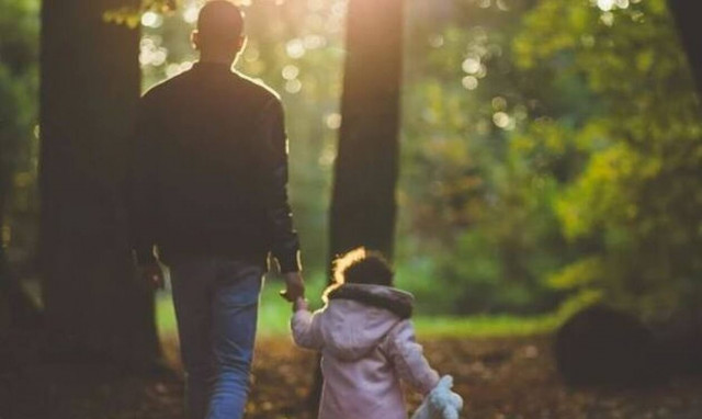 Επίδομα παιδιού Α21: Πότε καταβάλλεται η 5η δόση από τον ΟΠΕΚΑ -Τι αλλάζει στις κλίμακες