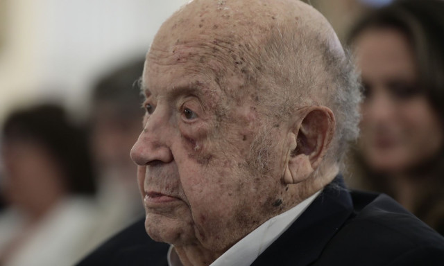 Μίμης Πλέσσας: Ο συνθέτης που ήταν μαθηματική διάνοια - Η ιστορία που λίγοι ξέρουν