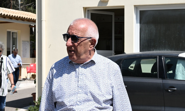 Κακλαμάνης για Καραμανλή-Σαμαρά: Δεν μπορώ να θεωρήσω ότι δεν είχε πολιτική σημασία η απουσία